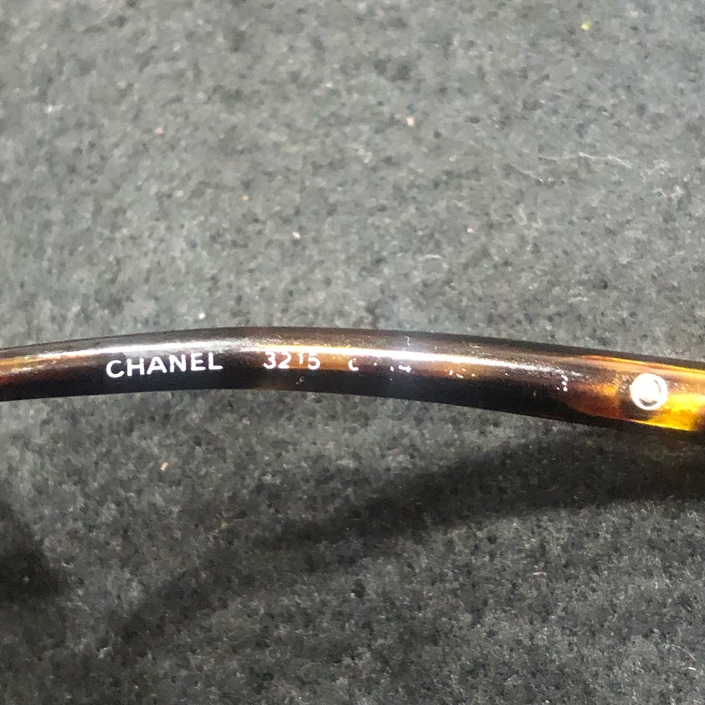 CHANEL reading glasses - Picture 6 of 12